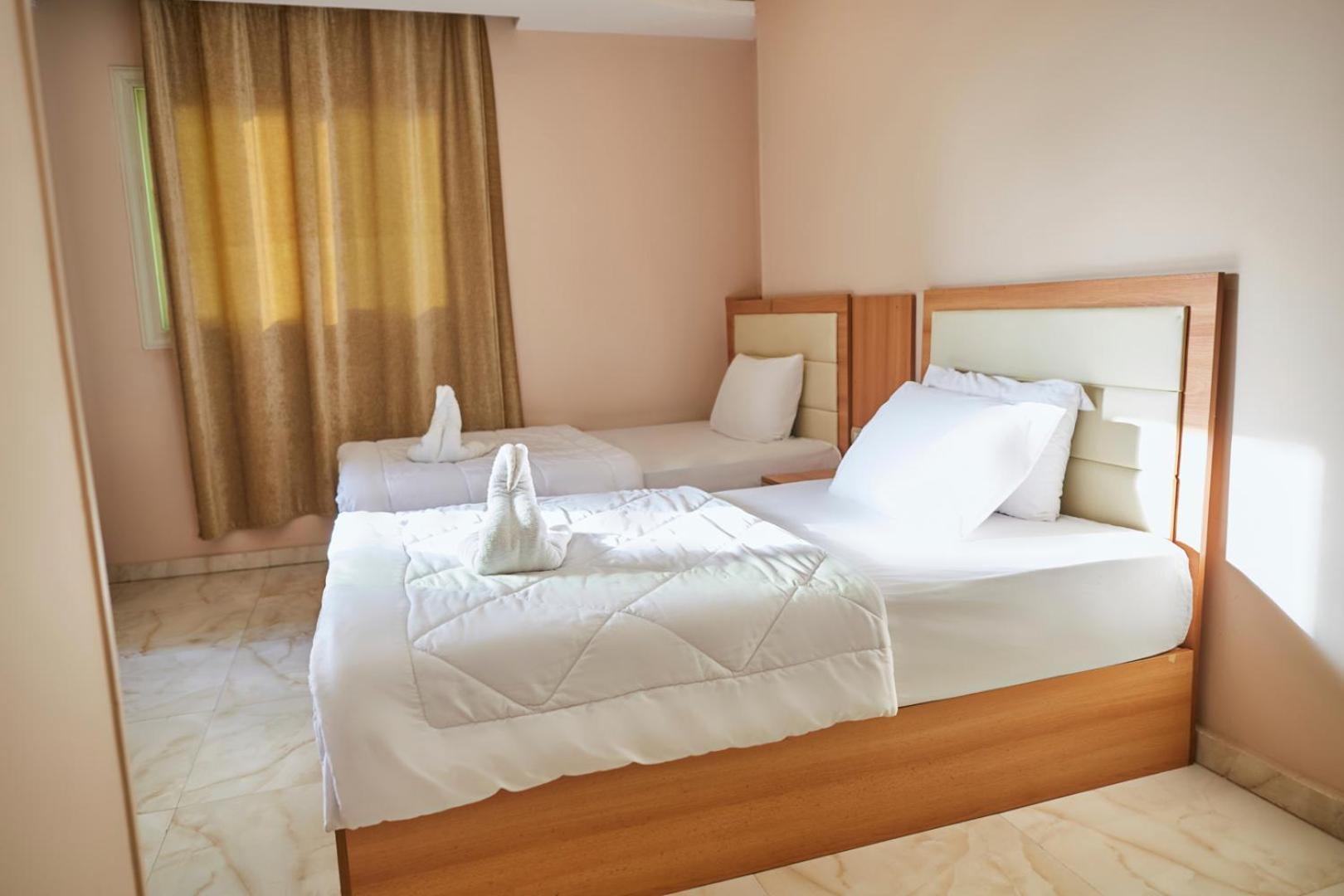 Grand Pyramid View Hotel Kafret el-Gabal 外观 照片