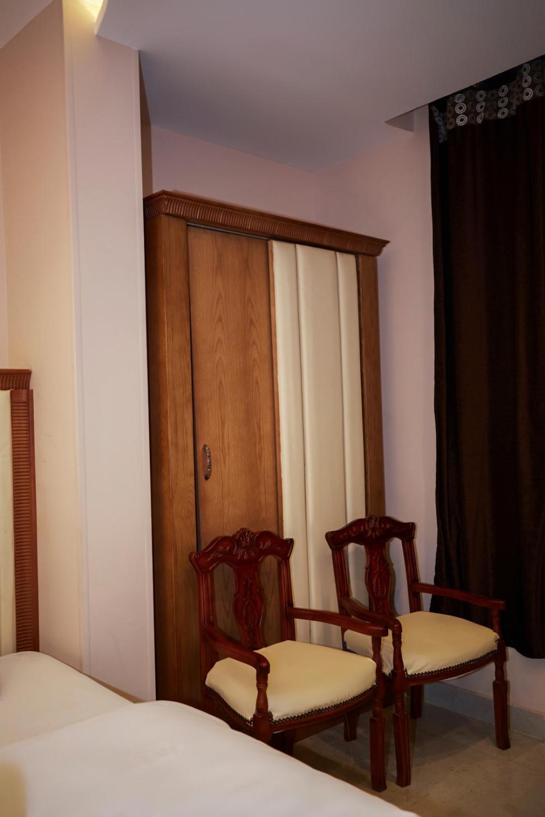 Grand Pyramid View Hotel Kafret el-Gabal 外观 照片