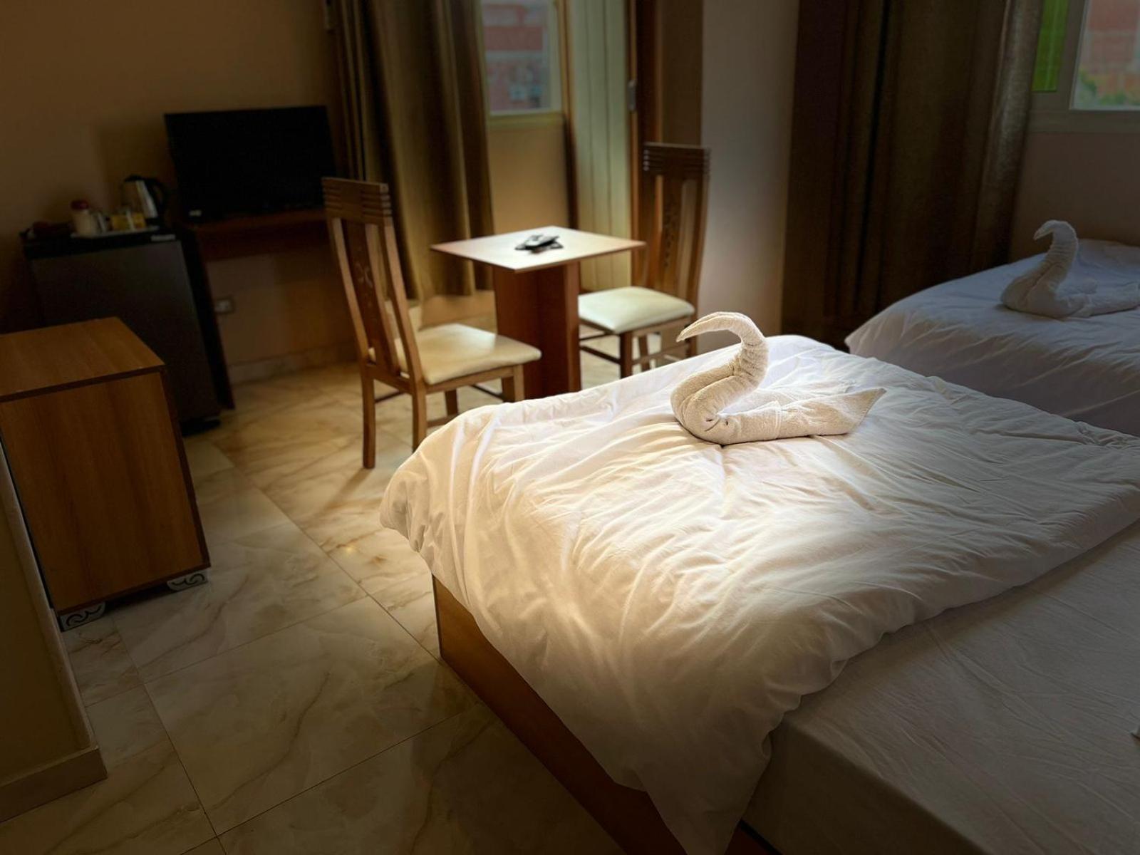 Grand Pyramid View Hotel Kafret el-Gabal 外观 照片